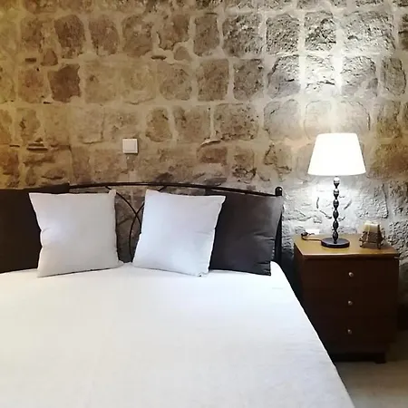 Old Towν΄s Jewel Semesterbostad *