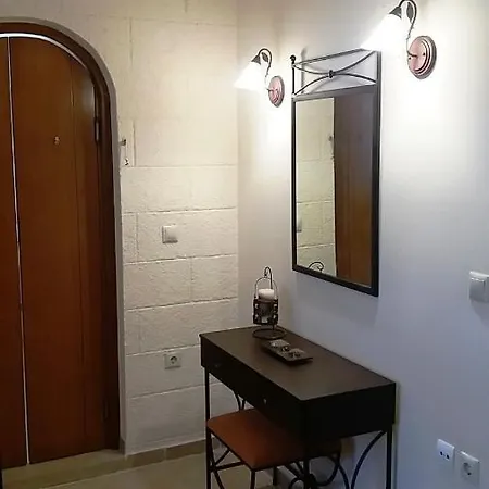 Old Towν΄s Jewel *